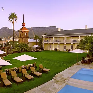 Dock House Boutique And By Newmark Hotel
