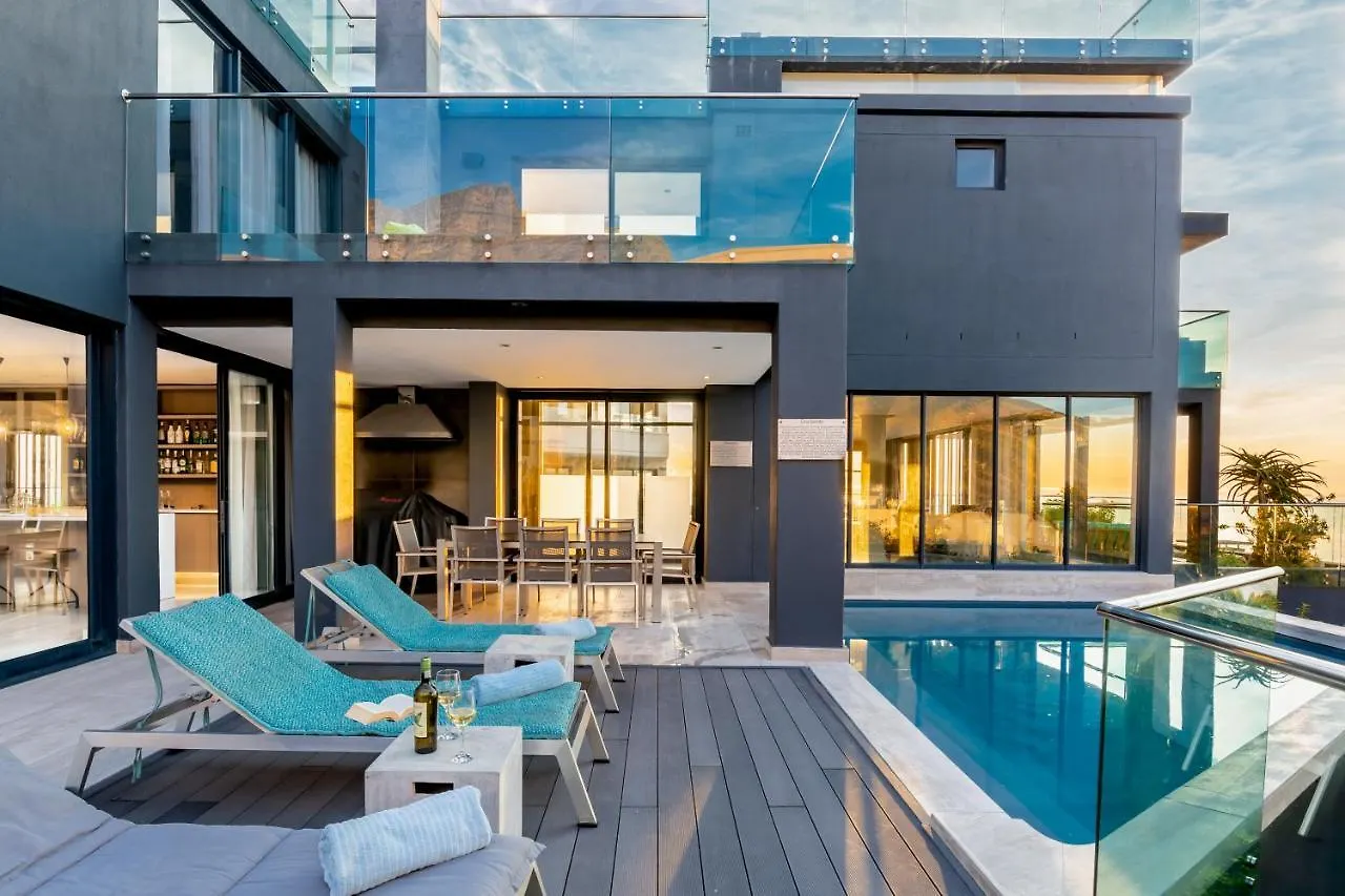 Living Hotel Lion'S Eye Le Cap
